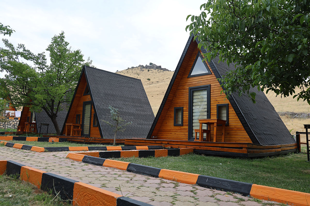 Bungalov evlerde işler yarıya düştü! Sebebi belli oldu, otelciler isyan etti - 5. Resim