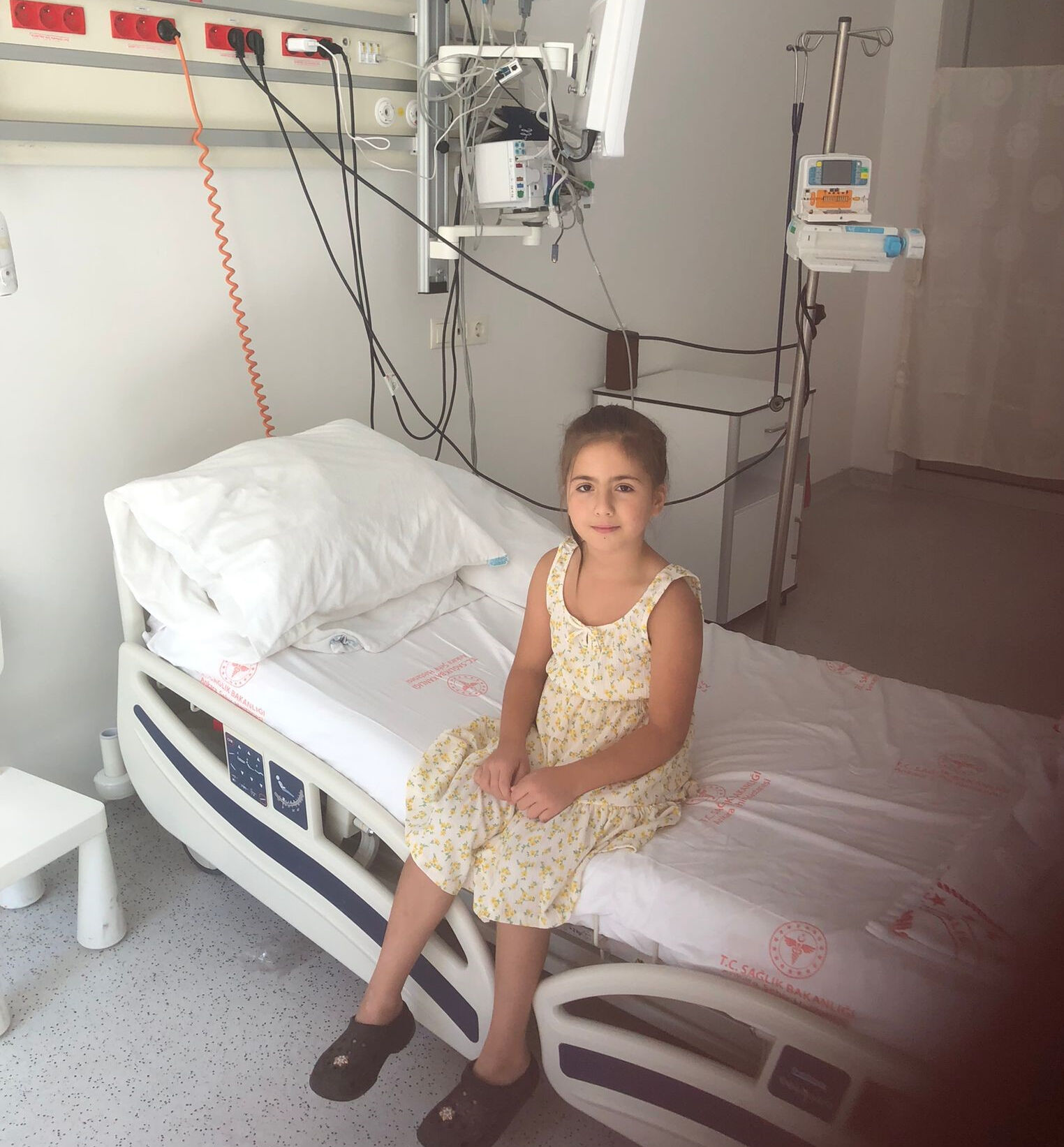 Gelin damadın hevesi k&uuml;&ccedil;&uuml;k kızın felaketi oldu! D&uuml;ğ&uuml;n şovu 8 yaşındaki &ccedil;ocuğu yoğun bakımlık etti - 5. Resim