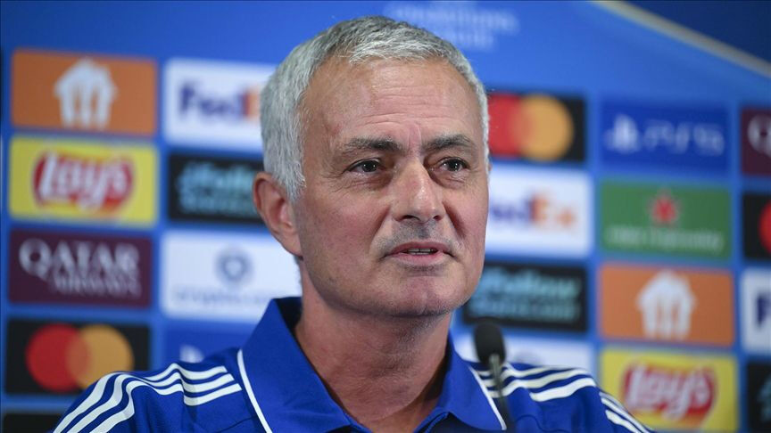 Mourinho'dan Benfica'ya g&ouml;nderme: ''Bizimle oynamak istemezlerdi.'' - 1. Resim