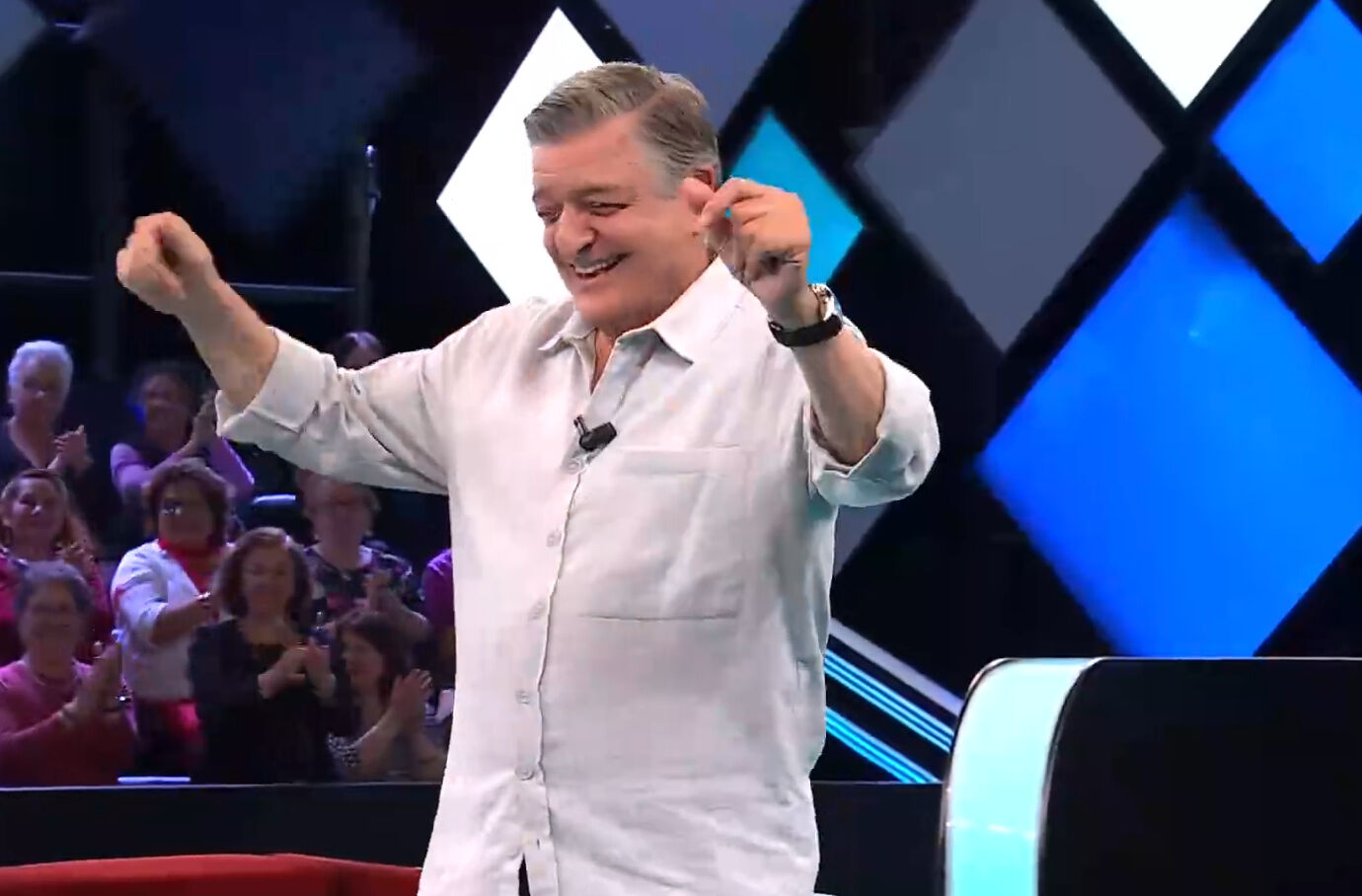 Müge Anlı ile Güven Bana’da sürpriz anlar! Yılmaz Vural bir anda kalkıp Erik Dalı oynayama başladı - 3. Resim