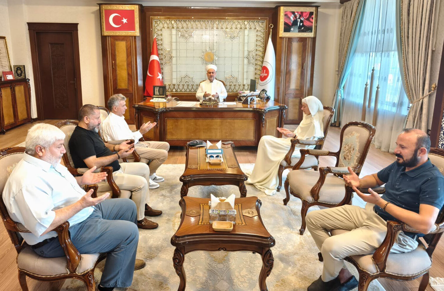 Polonyalı genç kadın Adana'da Müslüman oldu - 2. Resim