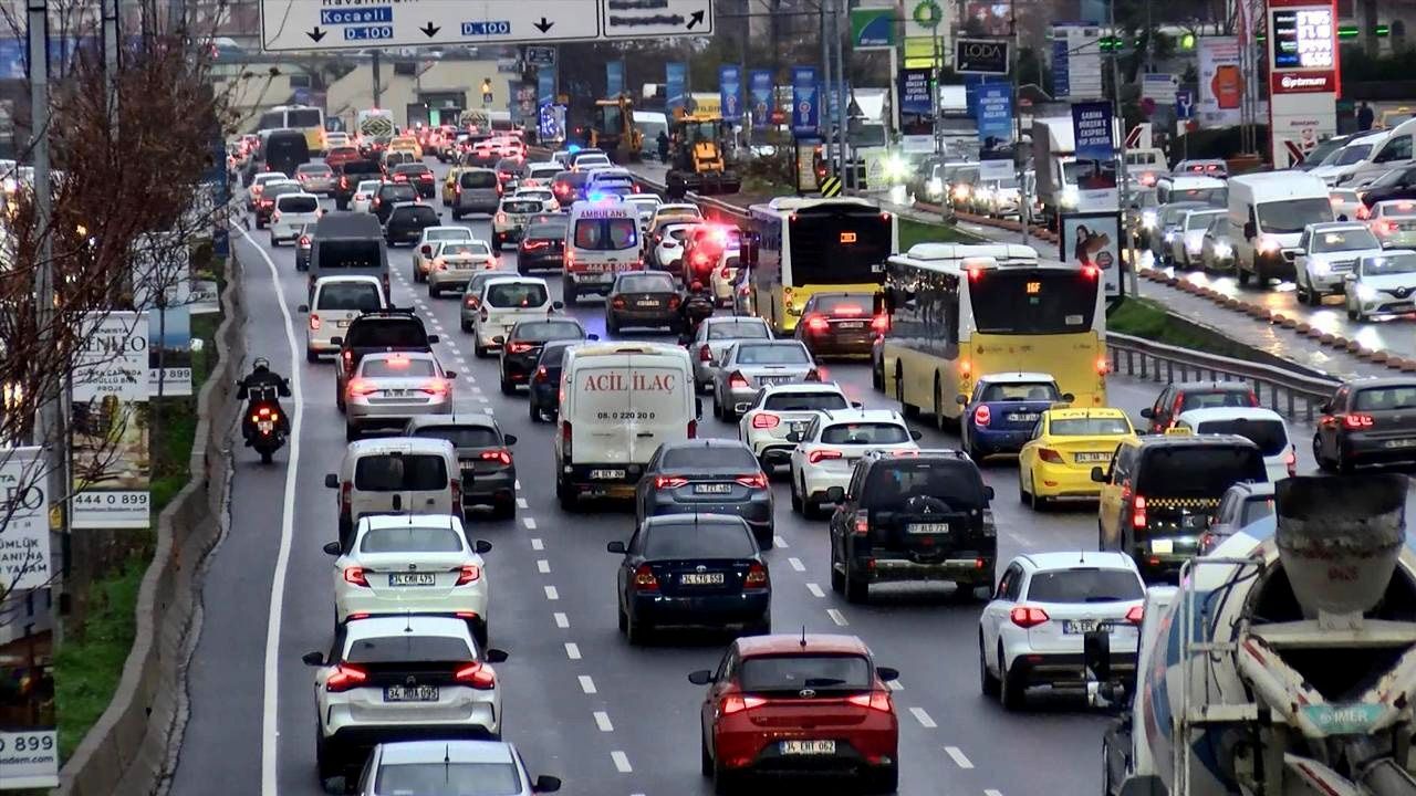 Araç içi kamera takmak zorunlu mu? Hangi modelleri kapsadığı belli oldu