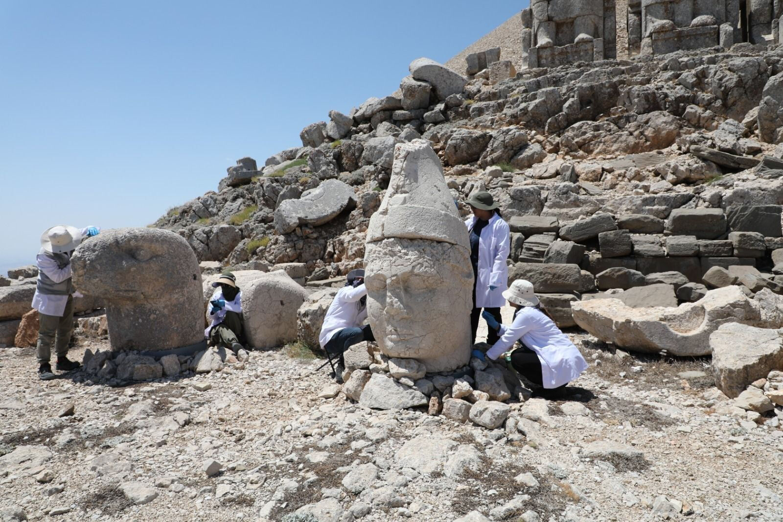 Bakanlıktan beş yıllık dev proje ilk kez Nemrut'ta uygulandı! - 2. Resim