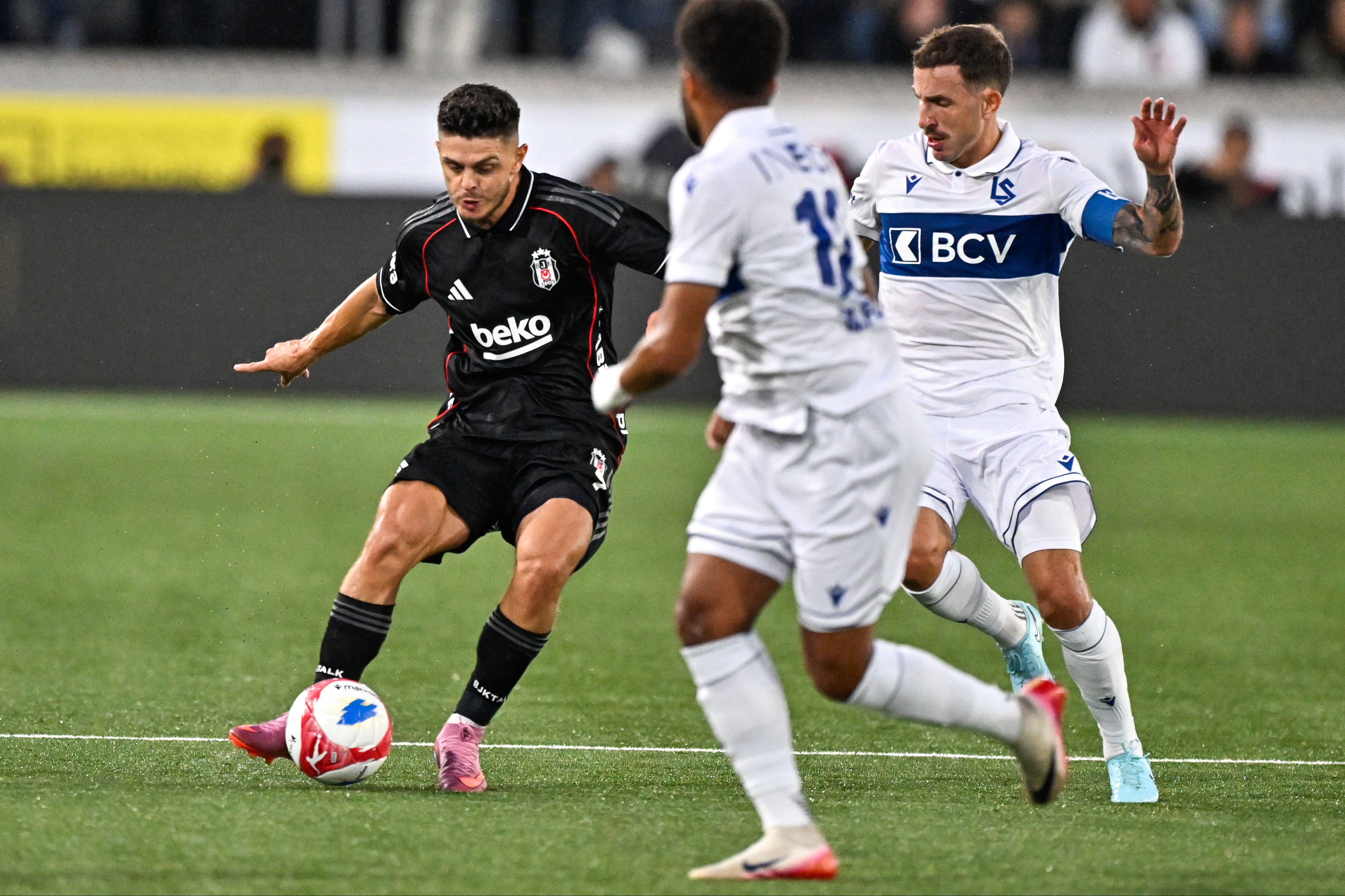 CANLI ANLATIM | Lausanne-Beşiktaş maçı canlı skor - 3. Resim