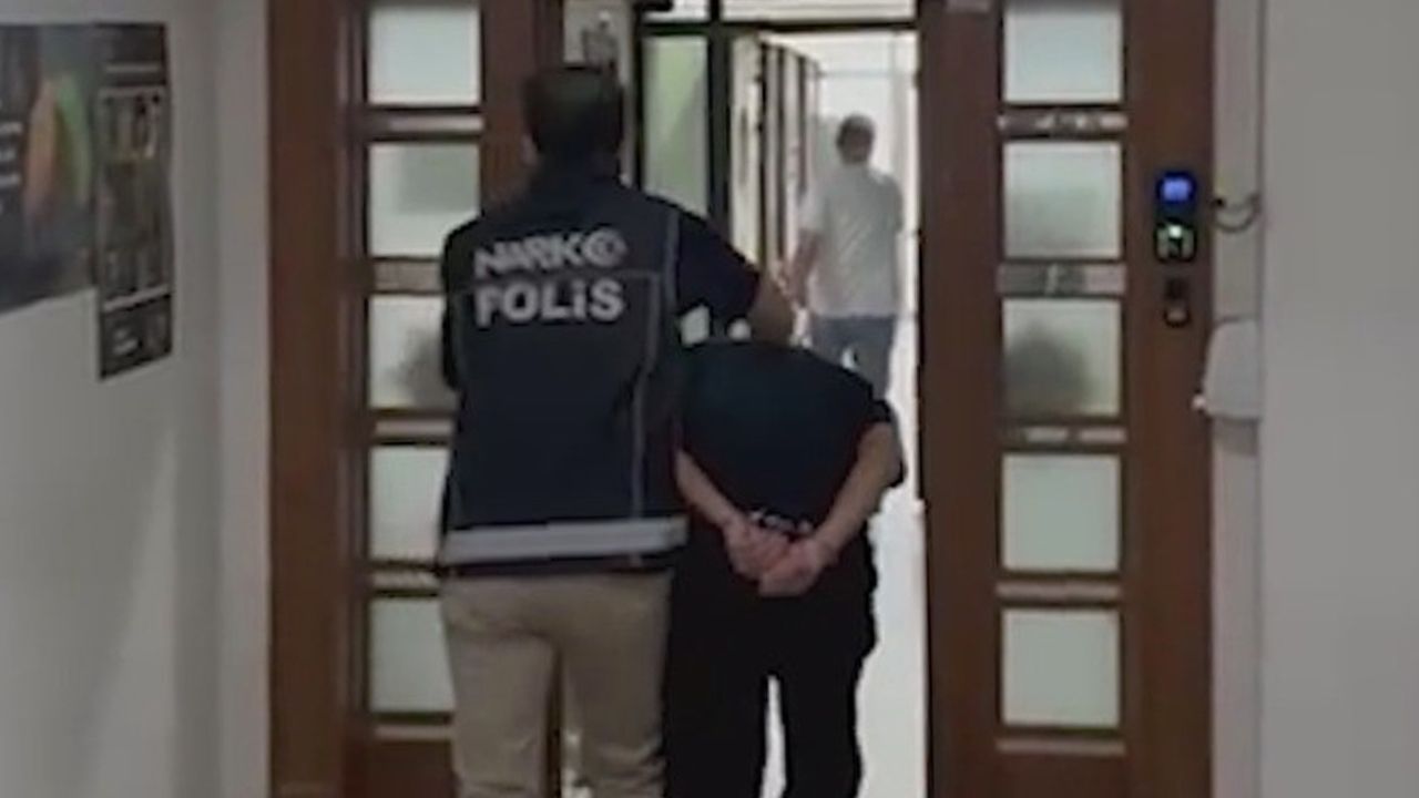 Kayseri&#039;de 32 yıl kesinleşmiş hapis cezasıyla aranan şahıs yakalandı