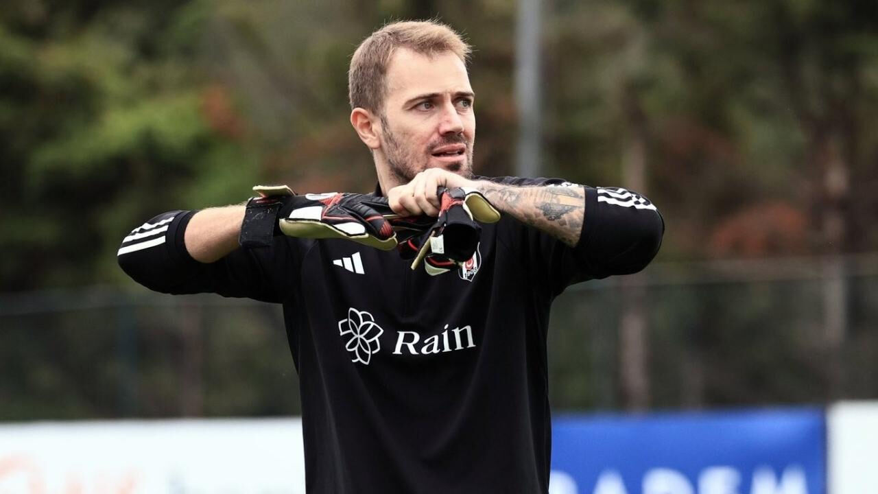 Mert Günok sakat mı, neden kadroda yok? Lausanne - Beşiktaş maçında oynayamıyor - 3. Resim