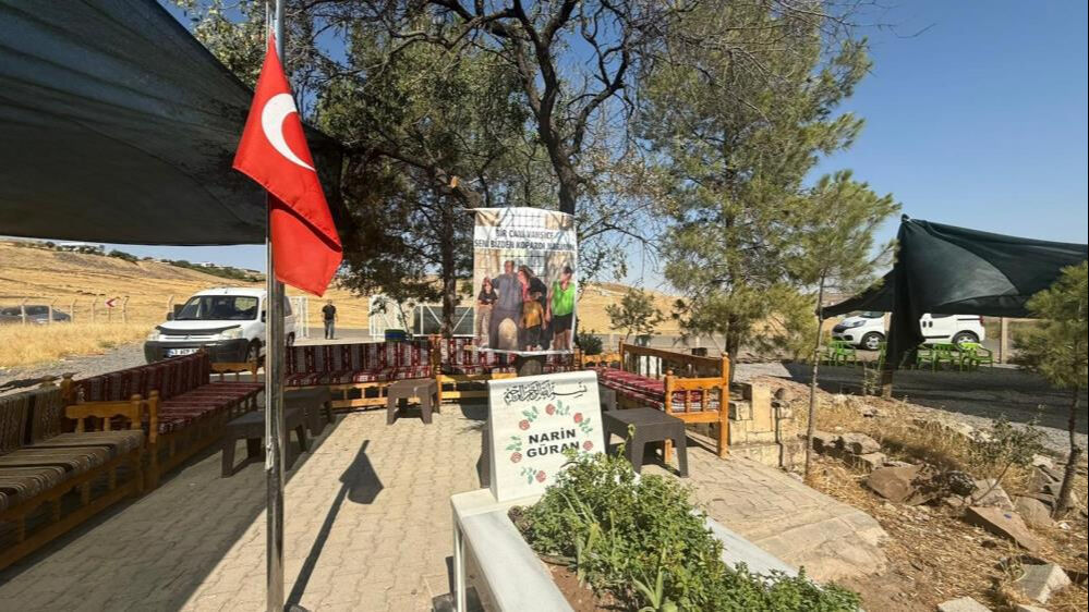 Narin'in öldürülmesinin üzerinden 1 yıl geçti... Baba Güran'dan yürek yakan sözler: Keşke ben ölseydim - 1. Resim