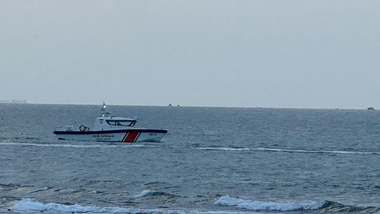 Rize&#039;de deniz kenarında erkek cesedi bulundu