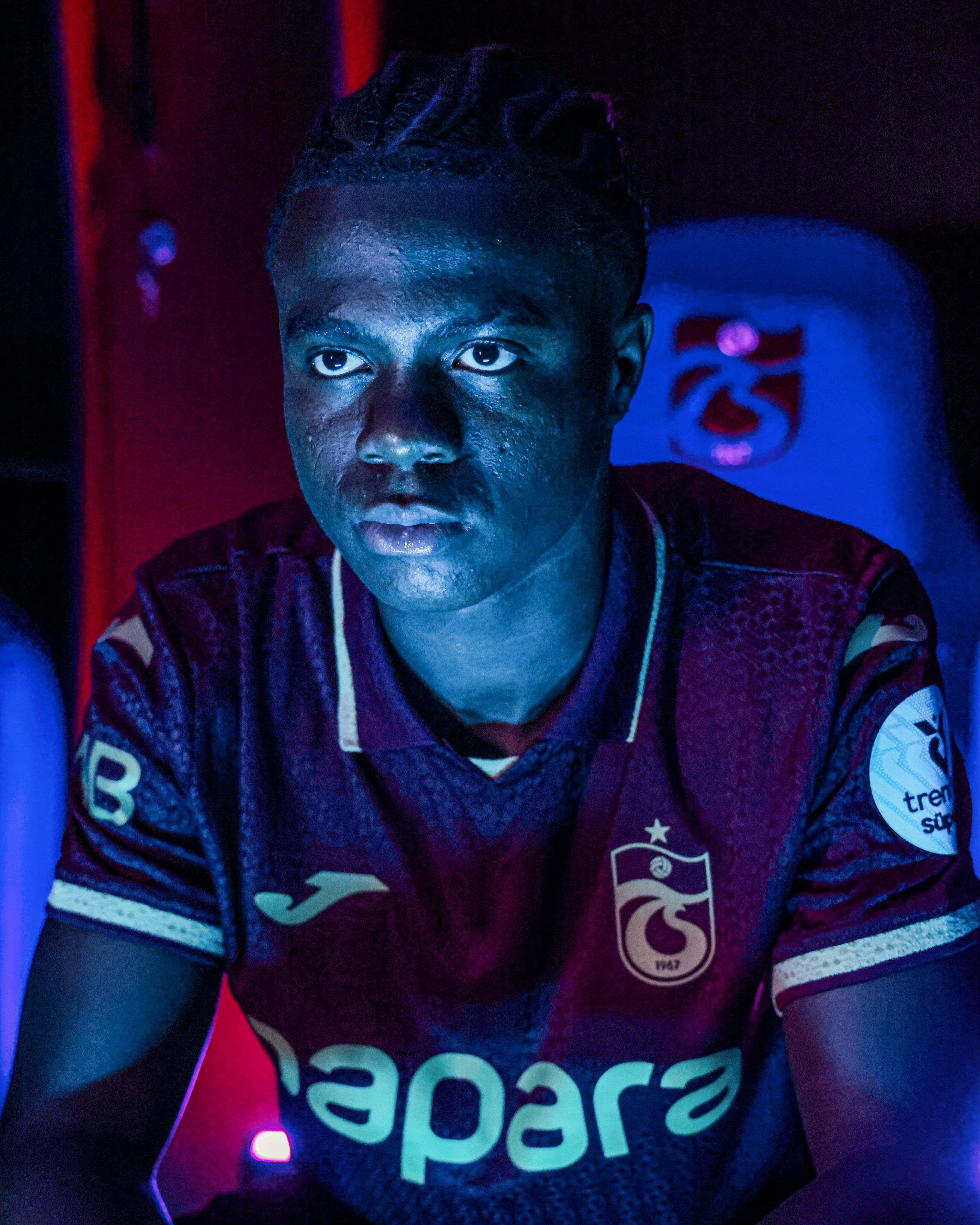 İmzayı attı, gerçek ortaya çıktı! Trabzonspor'un yeni transfere 4 maç ceza - 1. Resim