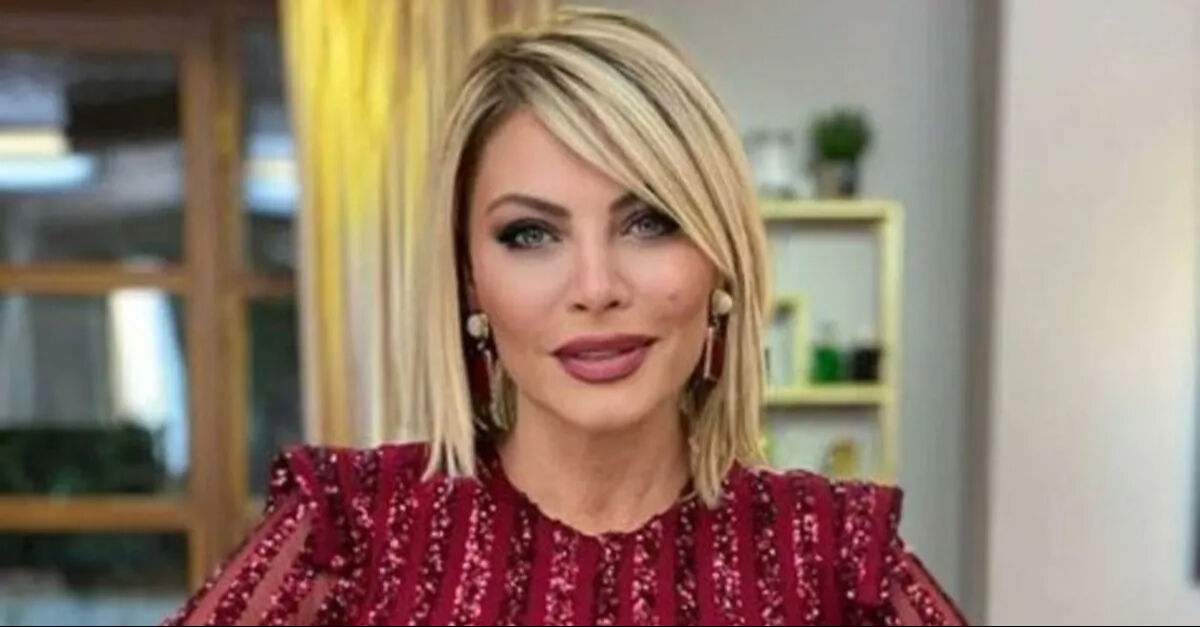 Ünlü sunucu Seray Sever'den korkutan haber! Bodrum'da trafik kazası geçirdi - 2. Resim