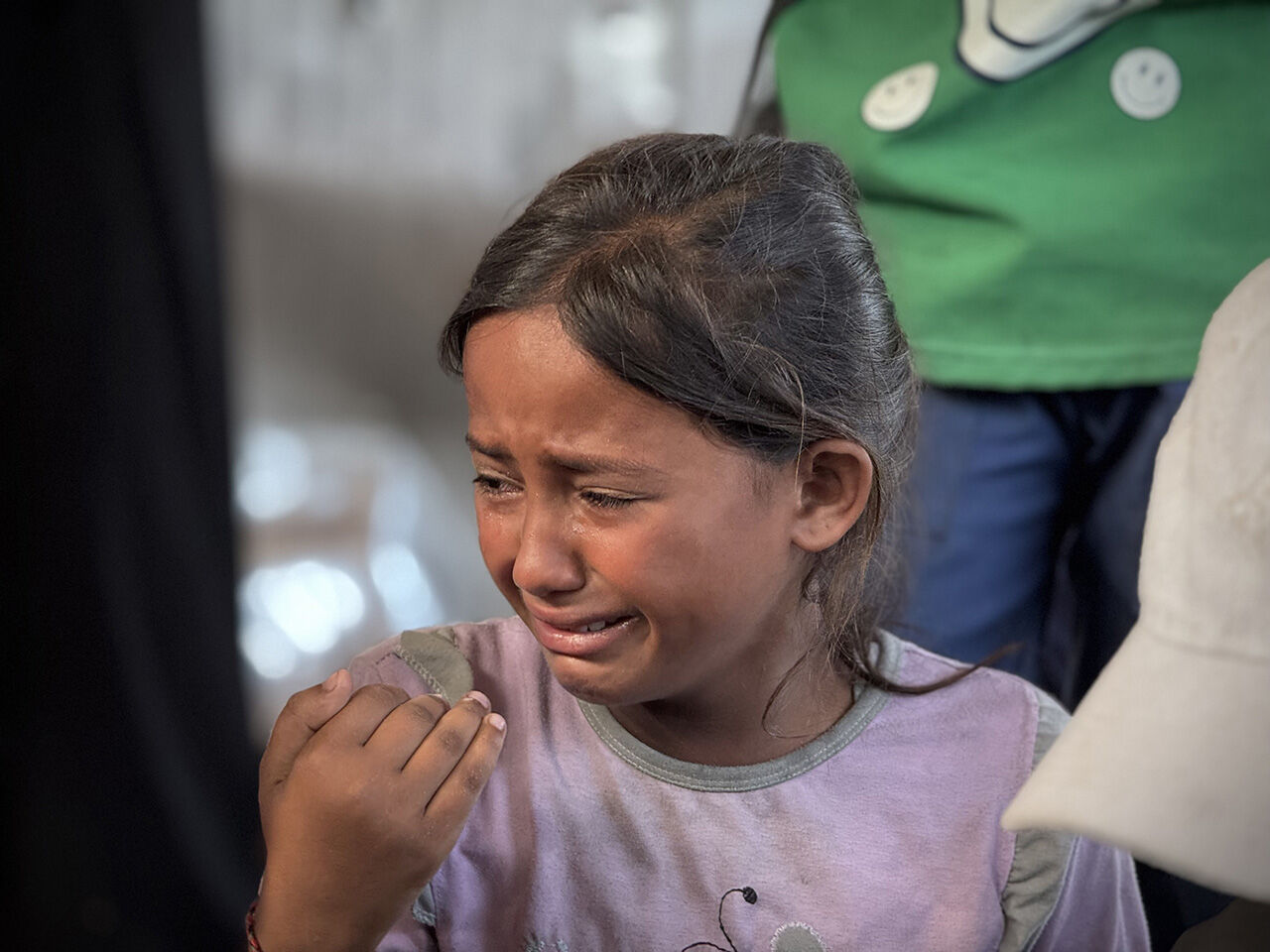 Vahşetin bu kadarına da pes! Kan ve gözyaşı birbirine karıştı... İsrail Gazze'de insani yardım bekleyenlere saldırdı - 3. Resim