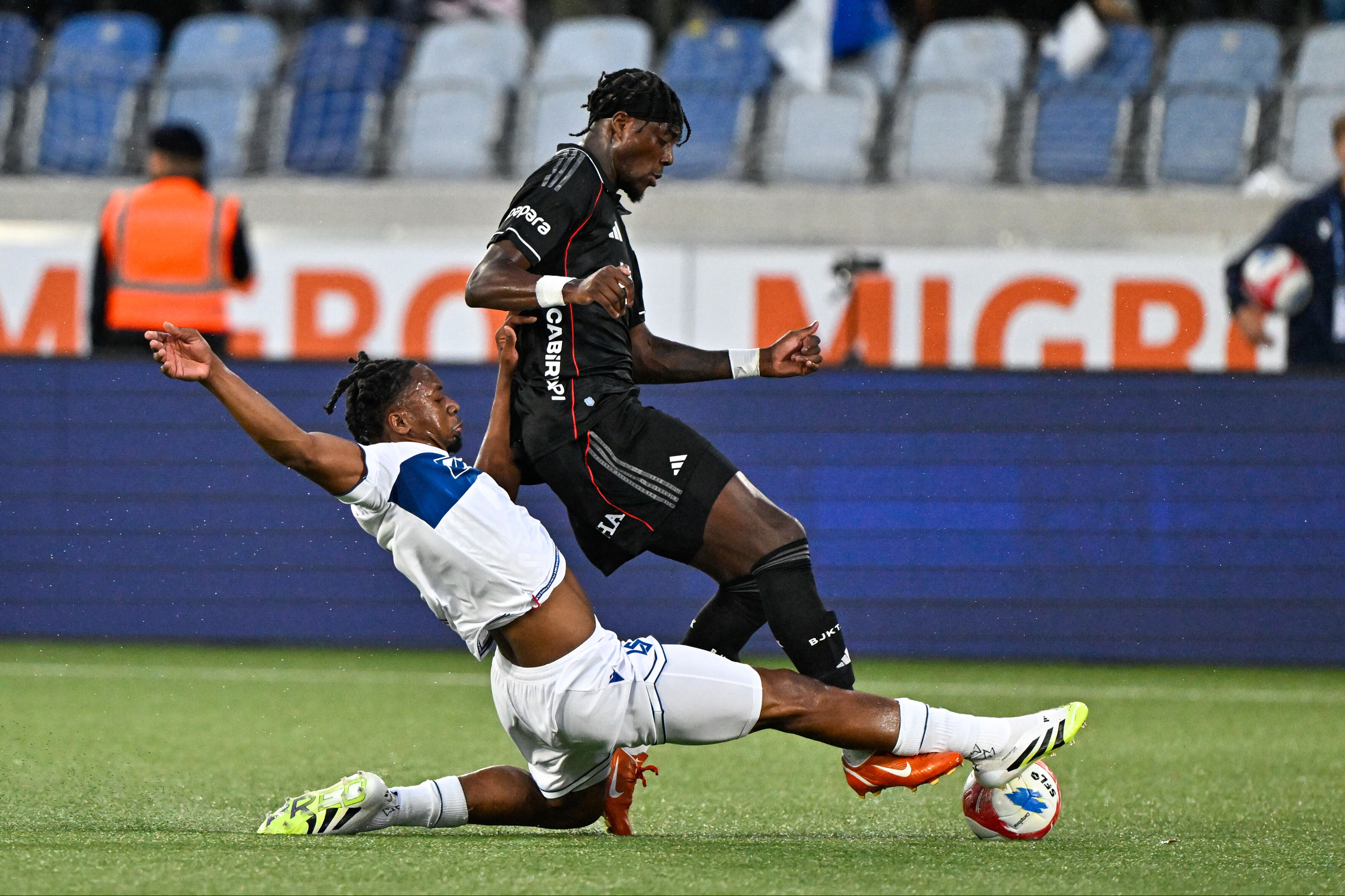 Beşiktaş elendi mi, turu geçti mi? UEFA Konferans Ligi play-off takvimi - 1. Resim