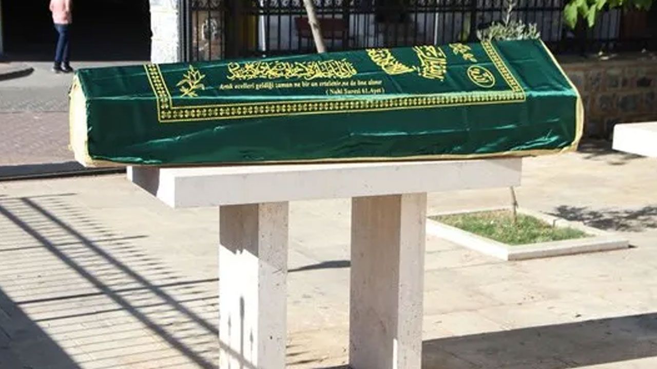 Cenazede kavga: “Anneme bakmadınız” tartışması kanlı bitti