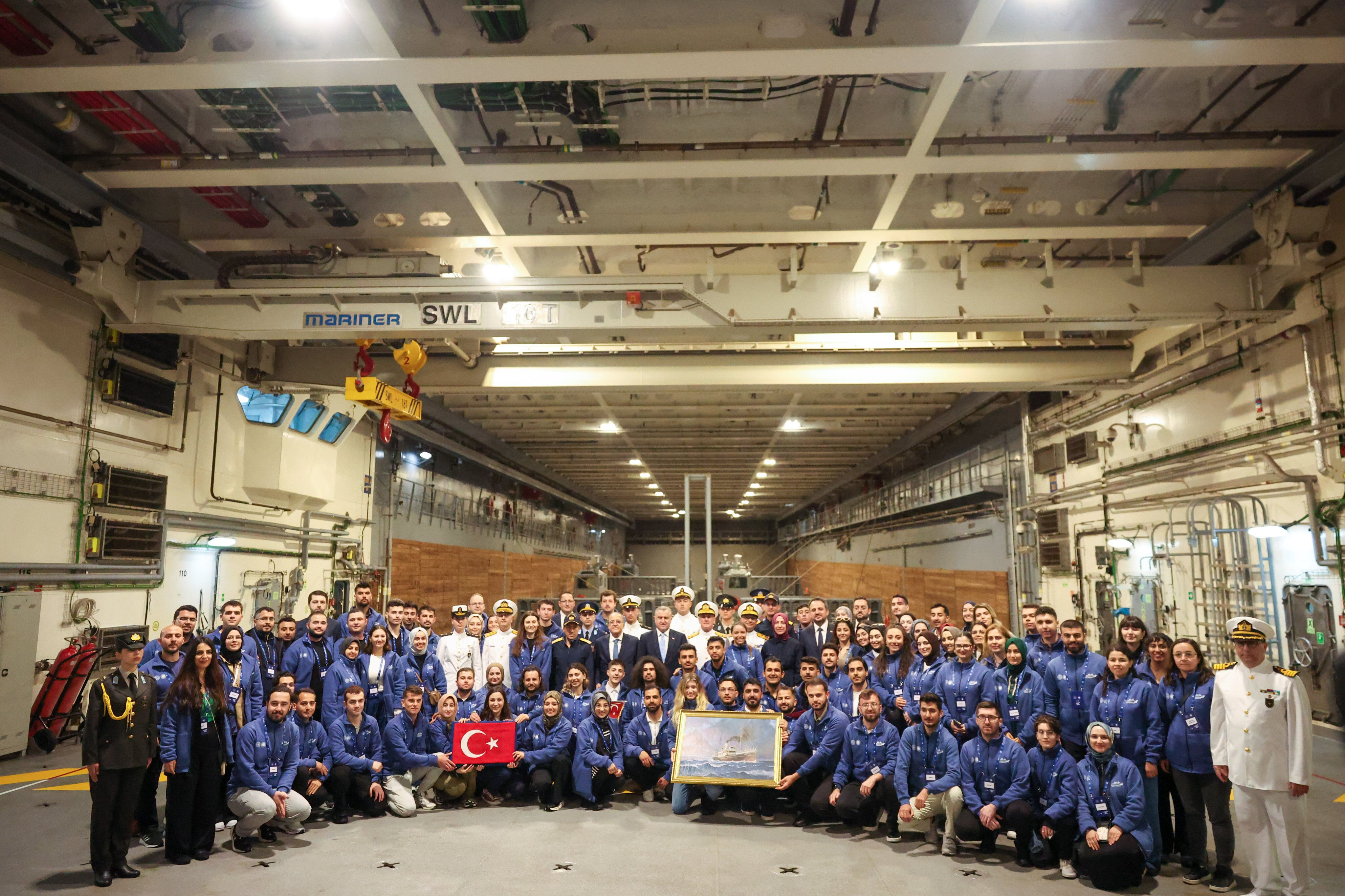 Cumhurbaşkanı Erdoğan'dan Zafer Haftası için TCG Anadolu mesajı - 1. Resim