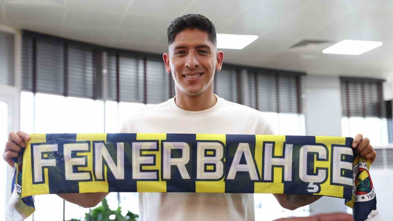 Edson Alvarez Fenerbahçe'ye maliyeti ne kadar? İstatistikleri ve kadro değeri araştırılıyor Edson Alvarez Fenerbahçe'ye maliyeti ne kadar? İstatistikleri ve kadro değeri araştırılıyor