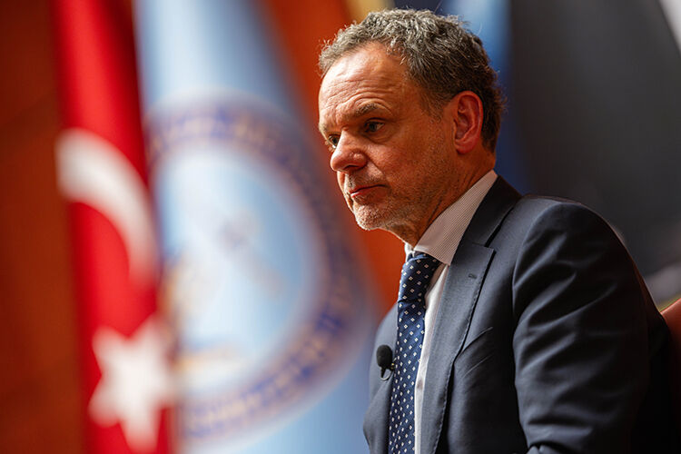 Hollanda hükümetinde 'İsrail' depremi! Susturulmaya çalışılan Dışişleri Bakanı Caspar Veldkamp istifa etti - 4. Resim