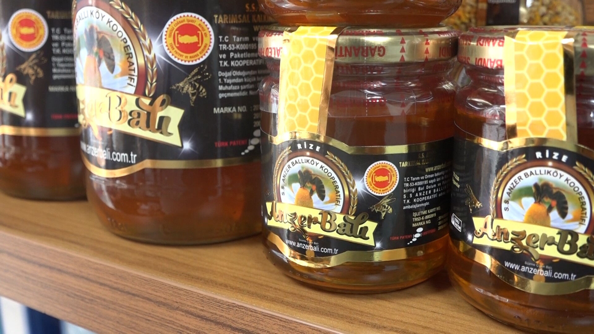 Taklitlerin sonu geldi, beklenen araştırma sonuçlandı! Dünyaca ünlü Anzer balının 2026 fiyatı belli oldu - 1. Resim