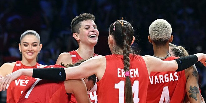 Türkiye voleybol maçı ne zaman, hangi kanalda? Filenin Sultanları Türkiye - İspanya voleybol maçı şifresiz yayınlanacak! - 2. Resim