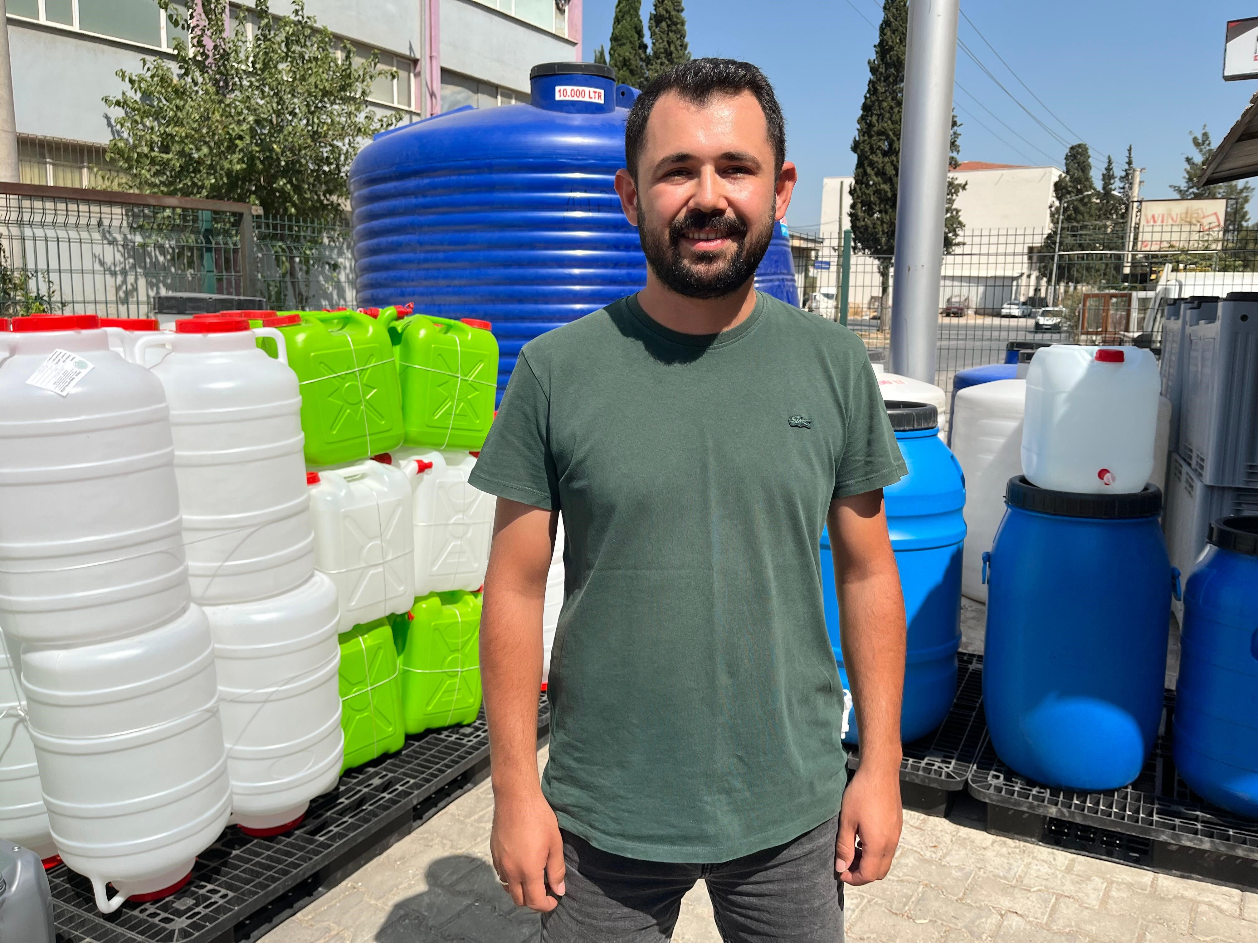 40 günlük suyu kalan İzmirlilerin bulduğu çare 'Hangi yıldayız?' dedirtti - 2. Resim