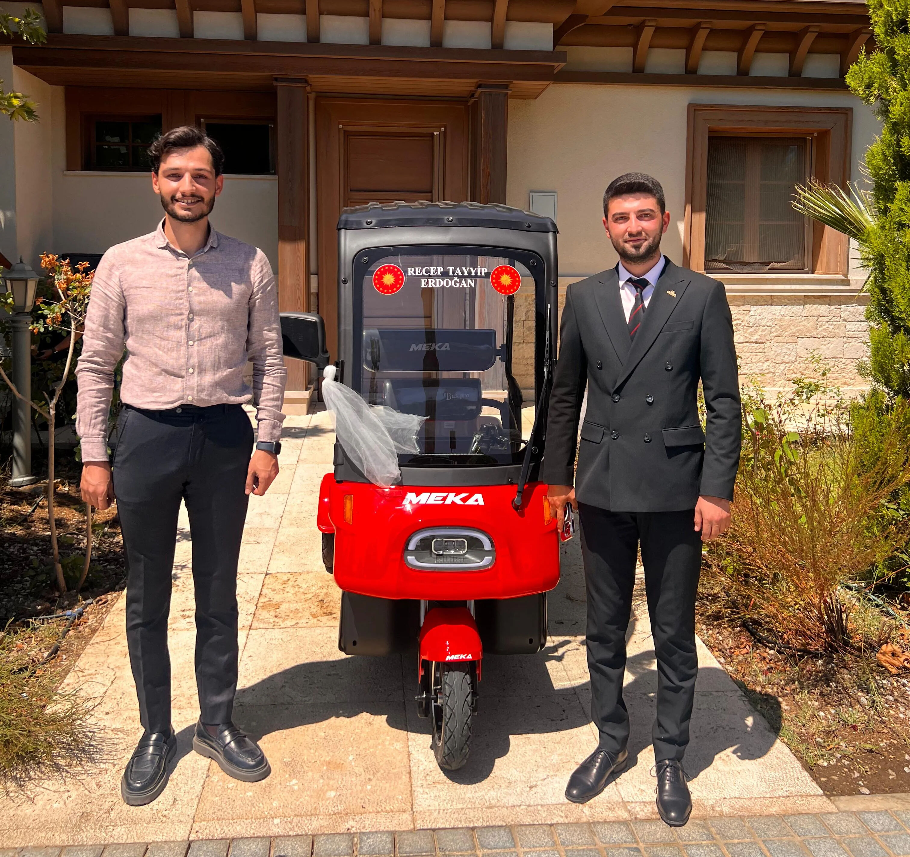 Cumhurbaşkanı Erdoğan'a özel hediye! Plakasına bakan bir daha baktı - 1. Resim