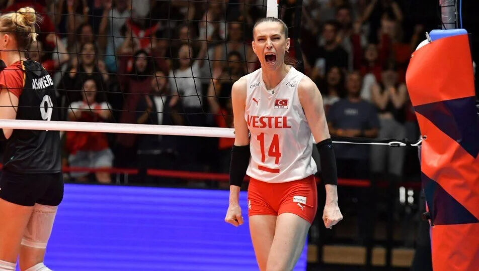 Eda Erdem voleybolu bıraktı mı, neden yok, Milli takımdan ayrıldı mı? Türkiye-İspanya voleybol maçında nefesler tutuldu! - 2. Resim