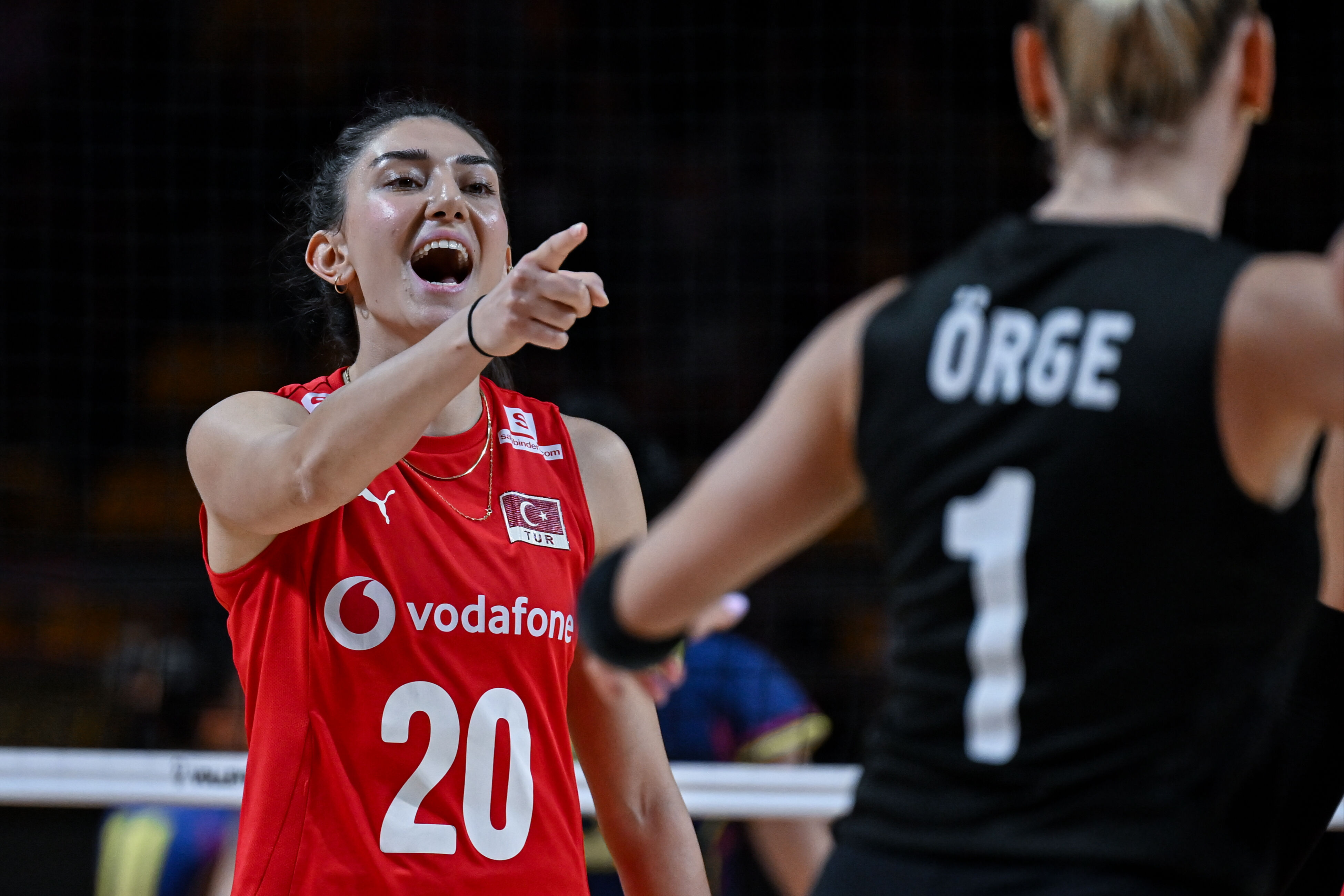 Türkiye - Bulgaristan voleybol maçı ne zaman? Sultanlar ilk maçtan galibiyetle ayrıldı - 1. Resim