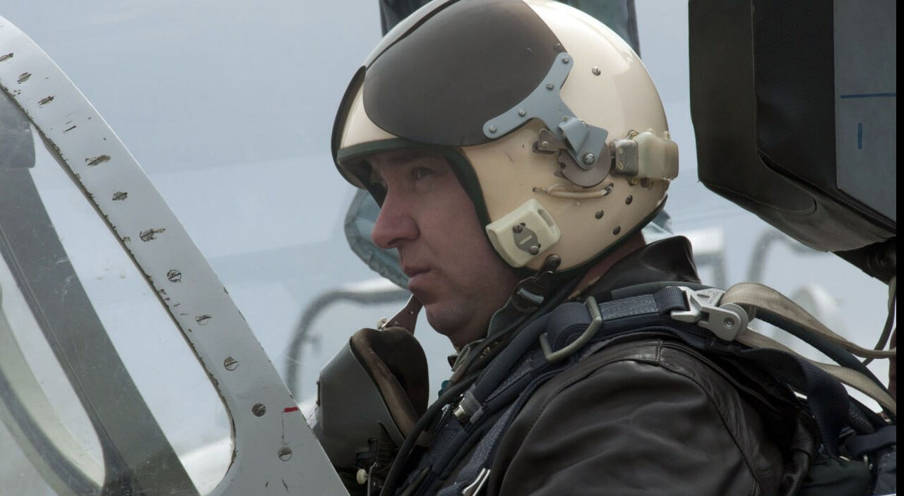 Ukrayna'da savaş uçağı yere çakıldı! Pilot hayatını kaybetti - 1. Resim