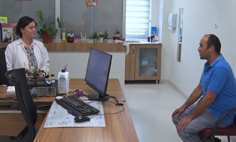 Uyuşma ve elektriklenme şikayetleri yaşıyordu! Doktora gidince hastalığı ortaya çıktı - 1. Resim