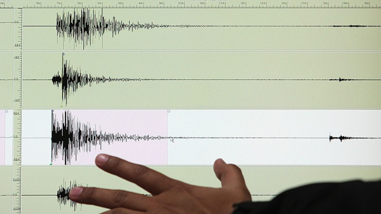 Afyon&#039;da deprem mi oldu? 24 Ağustos deprem listesi açıklandı, işte son dakika sarsıntılar