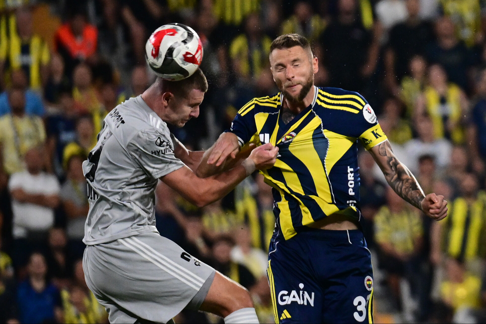 Fenerbahçe Kadıköy'de Kocaelispor'u üç golle yıktı, daha fazlasını da kaçırdı! Anlarsın ya Benfica - 1. Resim