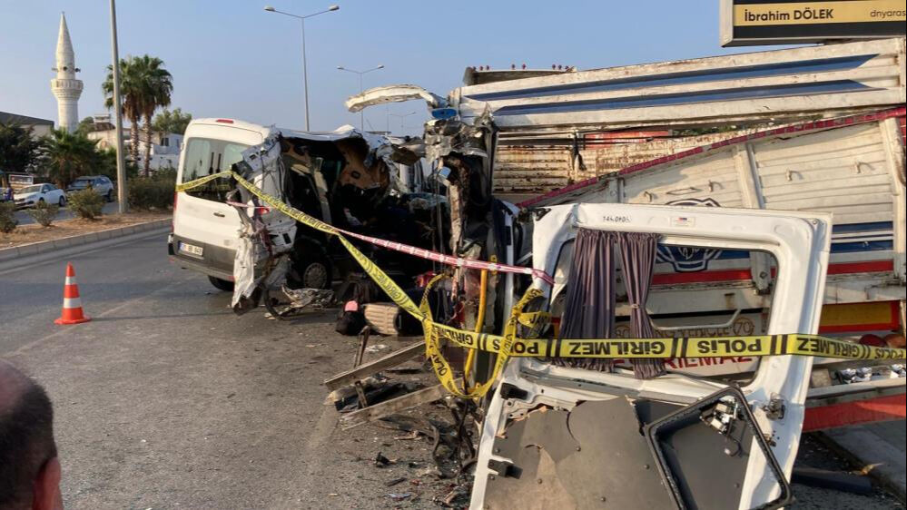 Mersin'de kaza son dakika! Ölenlerin kimlikleri belli oldu mu? - 2. Resim