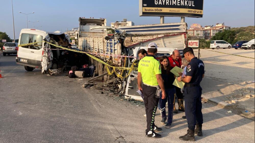 Mersin'de kaza son dakika! Ölenlerin kimlikleri belli oldu mu? - 1. Resim