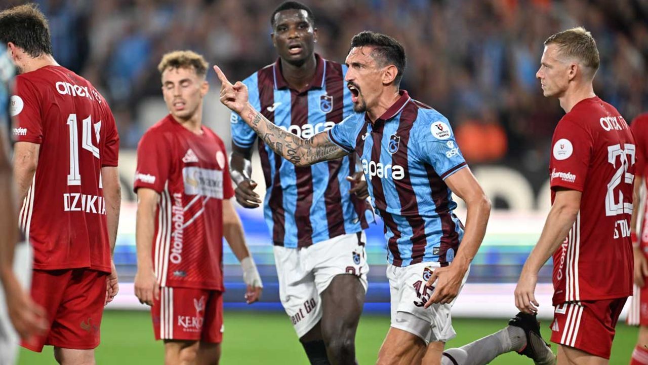 Trabzonspor'dan mükemmel başlangıç! 3 maçta 9 puan! Trabzonspor'dan mükemmel başlangıç! 3 maçta 9 puan!