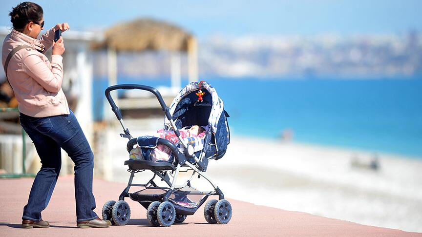 Anne babaları sevindiren karar: Belediye otobüsündeki 'bebek arabası' yasağına son - 2. Resim