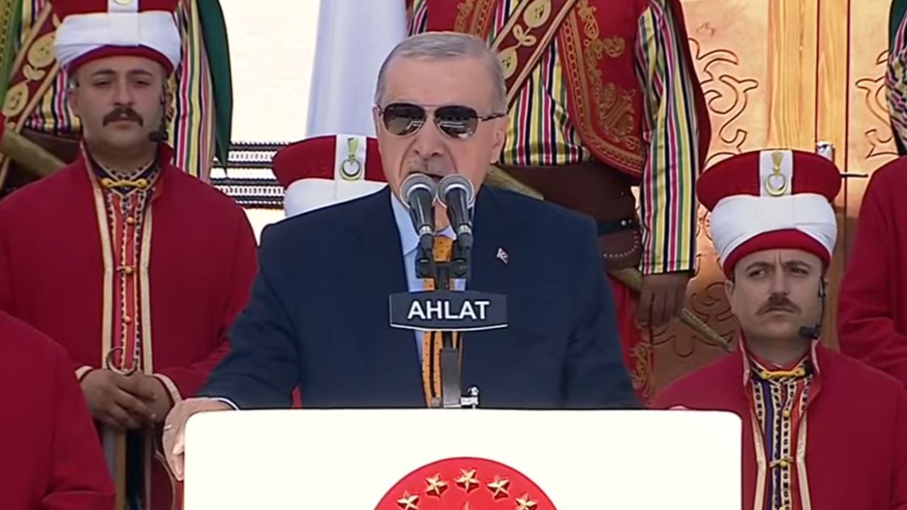 Cumhurbaşkanı Erdoğan'da Ahlat'ta önemli açıklamalar - Gündem