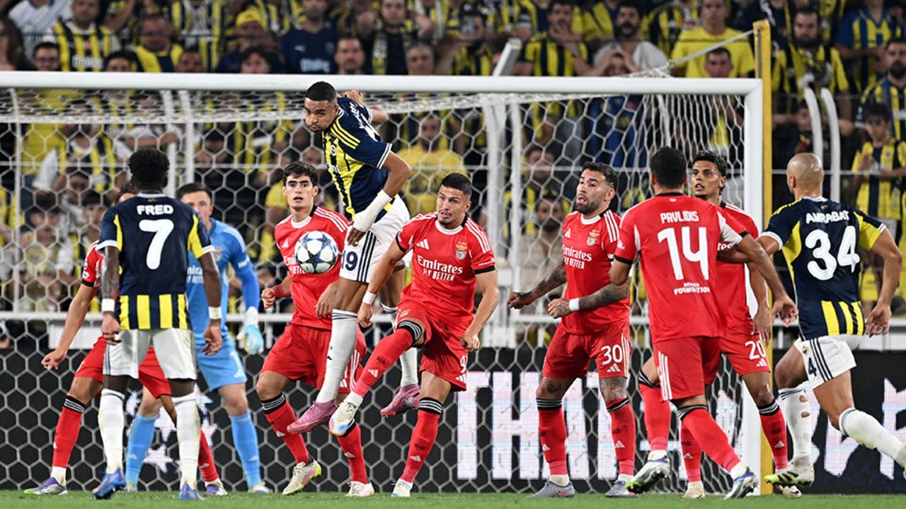 Fenerbahçe nasıl tur atlar, Benfica maçı ne zaman? Rövanş maçını tanıdık hakem yönetecek Fenerbahçe nasıl tur atlar, Benfica maçı ne zaman? Rövanş maçını tanıdık hakem yönetecek