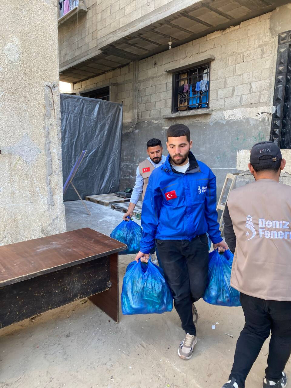 Gazze’de vicdan katliamı! Deniz Feneri’nin kahraman gönüllüleri şehit oldu - 3. Resim