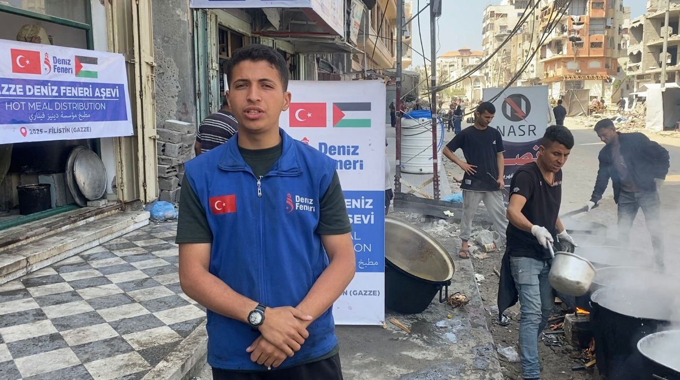 Gazze’de vicdan katliamı! Deniz Feneri’nin kahraman gönüllüleri şehit oldu - 1. Resim