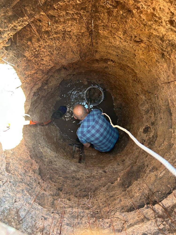 Dedesinden kalmaydı! 80 yıl sonra ilk defa su bitti... - 1. Resim