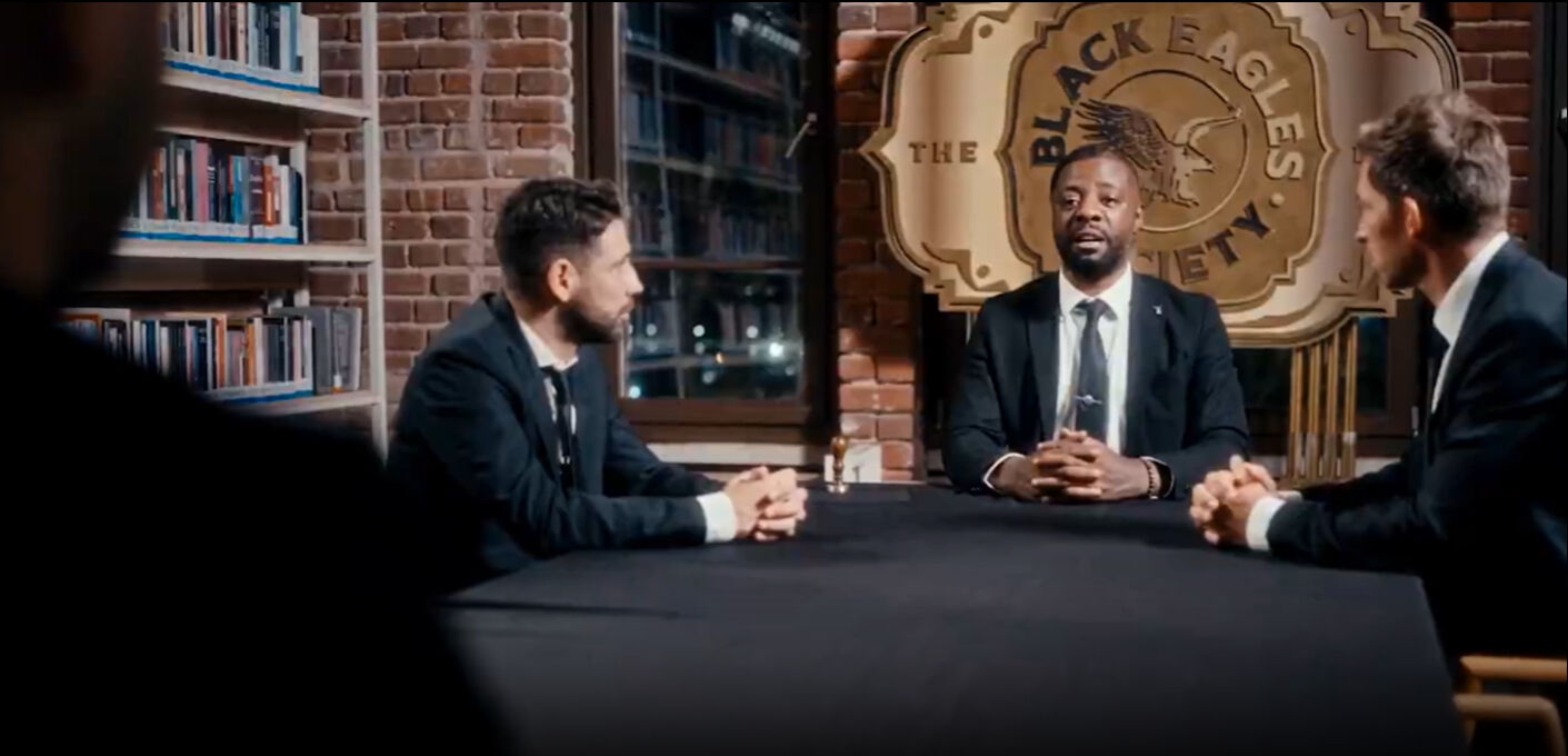 Beşiktaş'tan taraftarı heyecanlandıran transfer sürprizi! Video sonundaki şapkalı kim? - 2. Resim