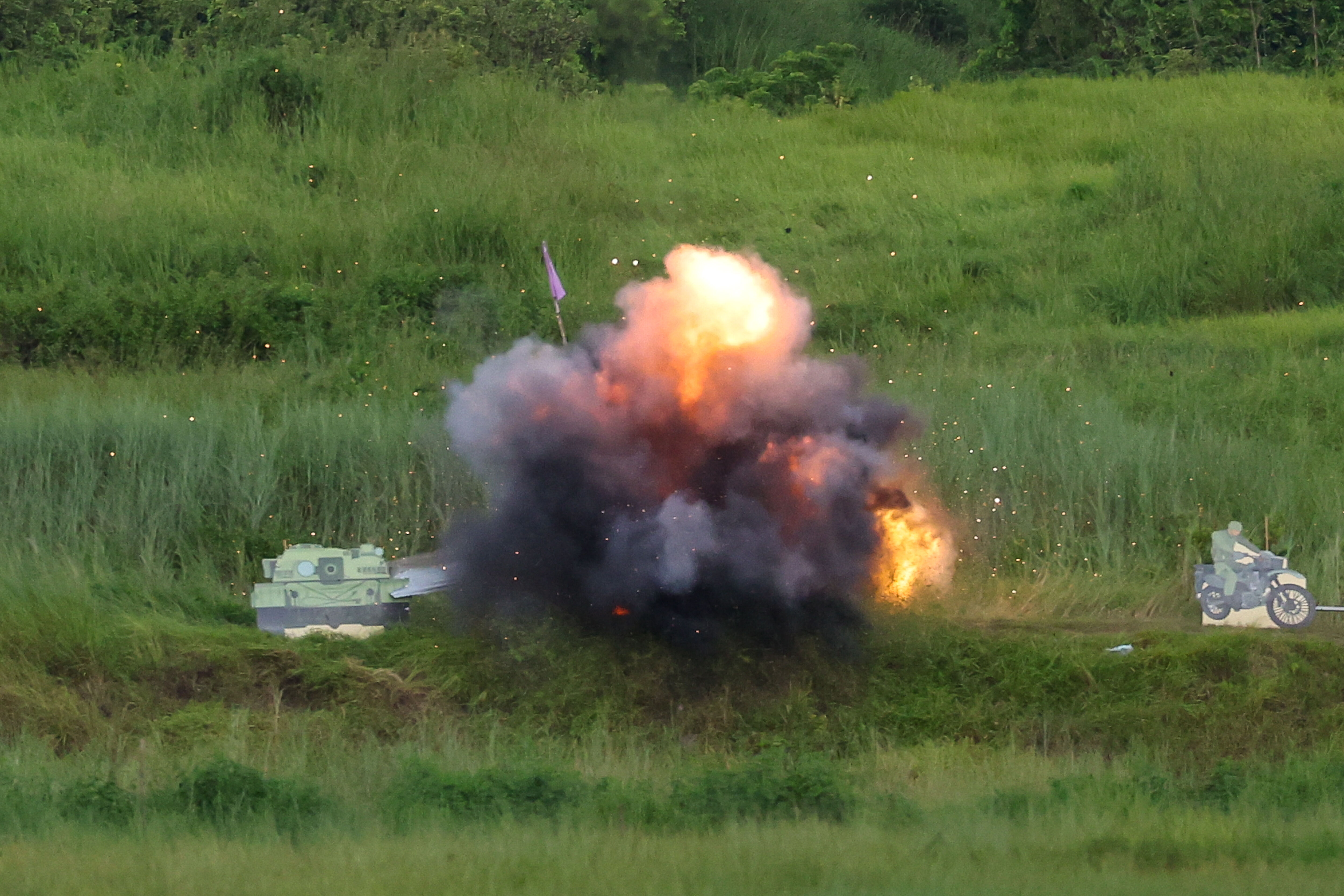 Dünya ordularında Türk imzası: Avustralya ve Filipinler'in nefes kesen tatbikatında T129 ATAK etkisi! Dünya ordularında Türk imzası: Avustralya ve Filipinler'in nefes kesen tatbikatında T129 ATAK etkisi! - 1. Resim