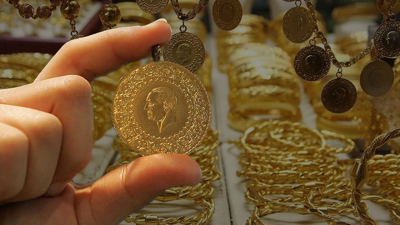 Gram altından yeni rekor! Kapalıçarşı’da 4500 TL’yi geçti - Ekonomi