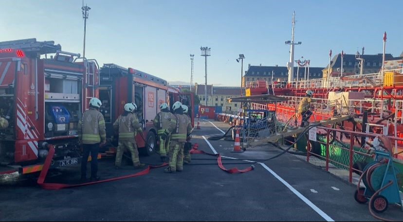 Haydarpaşa’da yakıt ikmal gemisinde yangın! - 1. Resim