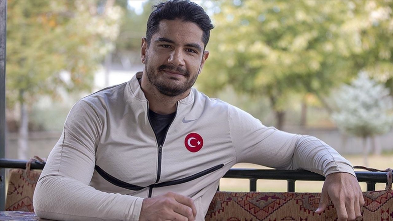 Türkiye Güreş Federasyonu Başkanı Taha Akgül'ün dedesi vefat etti Türkiye Güreş Federasyonu Başkanı Taha Akgül'ün dedesi vefat etti