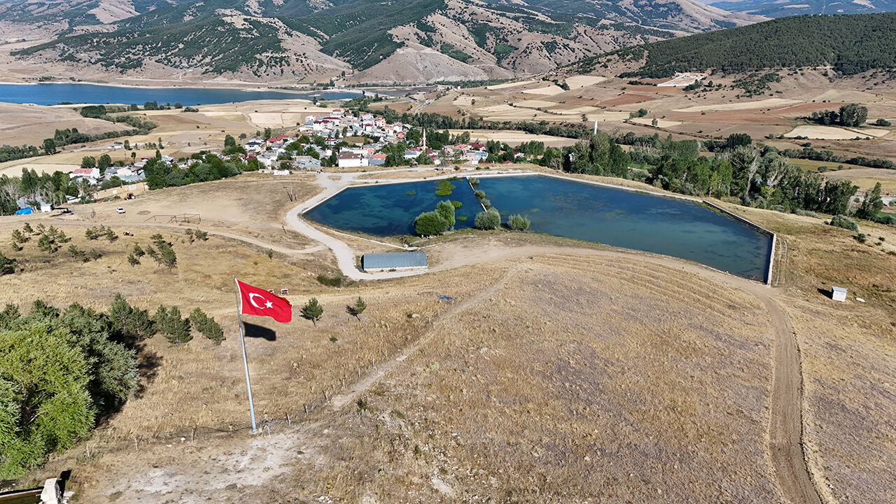 2 bin yıldır kesintisiz akıyor! Lejyonlar için yapılan ünlü Roma havuzu için harekete geçildi - 2. Resim