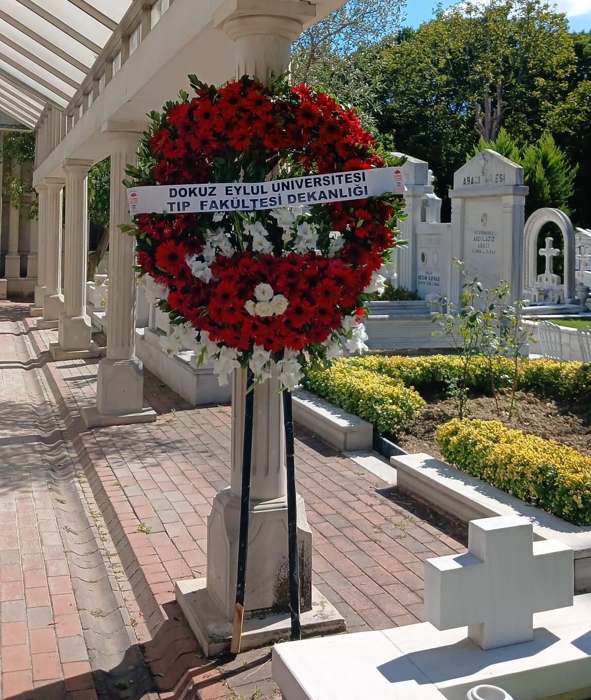 Anadolu'nun Müslüman olmasından rahatsızdı: CHP'li akademisyen Süryani mezarlığına gömüldü - 4. Resim