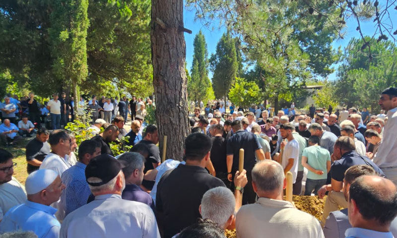 Gazetemizin acı g&uuml;n&uuml;! Sakarya B&uuml;rosu M&uuml;d&uuml;r&uuml; İhsan Ataseven hayatını kaybetti - 4. Resim