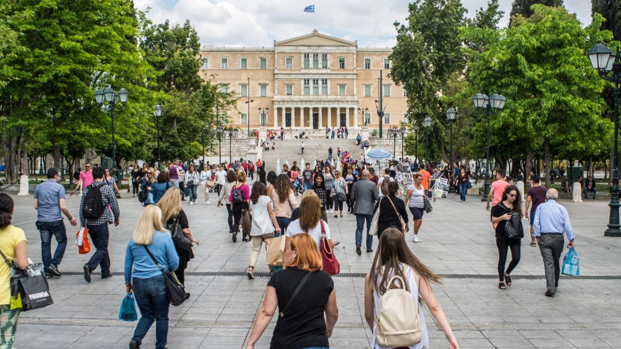 Haftada 4 gün çalışacaklar! Komşu ülkede mesai sistemi değişiyor - 1. Resim