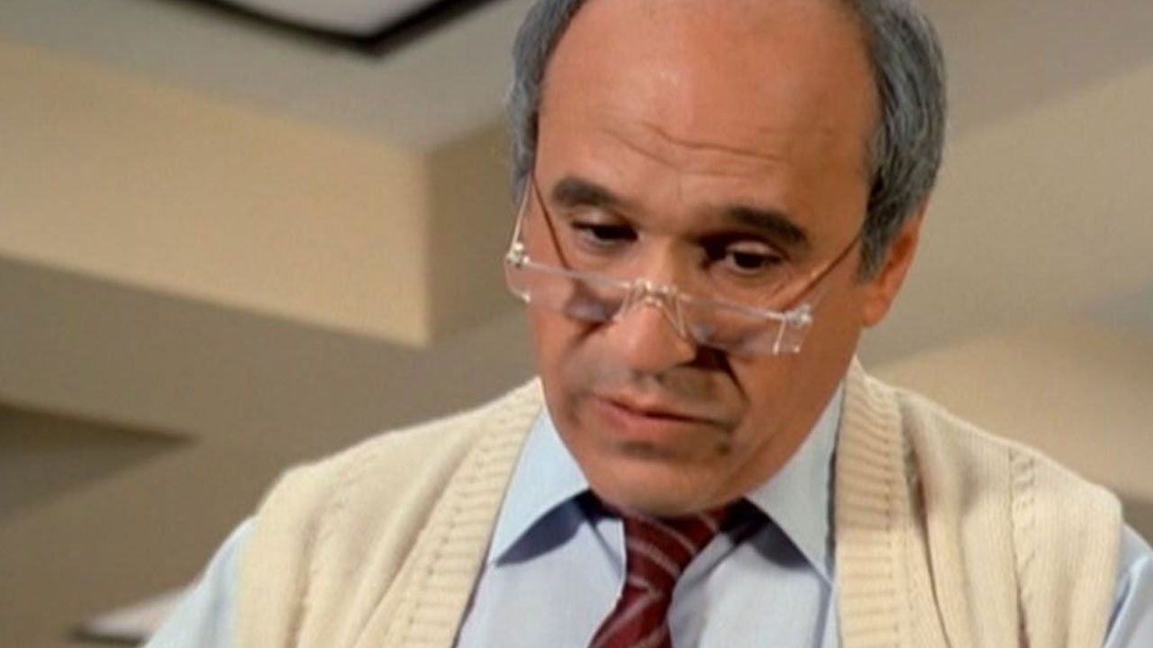 Hollywood dünyasını üzen haber! Floyd Levine hayatını kaybetti Hollywood dünyasını üzen haber! Floyd Levine hayatını kaybetti