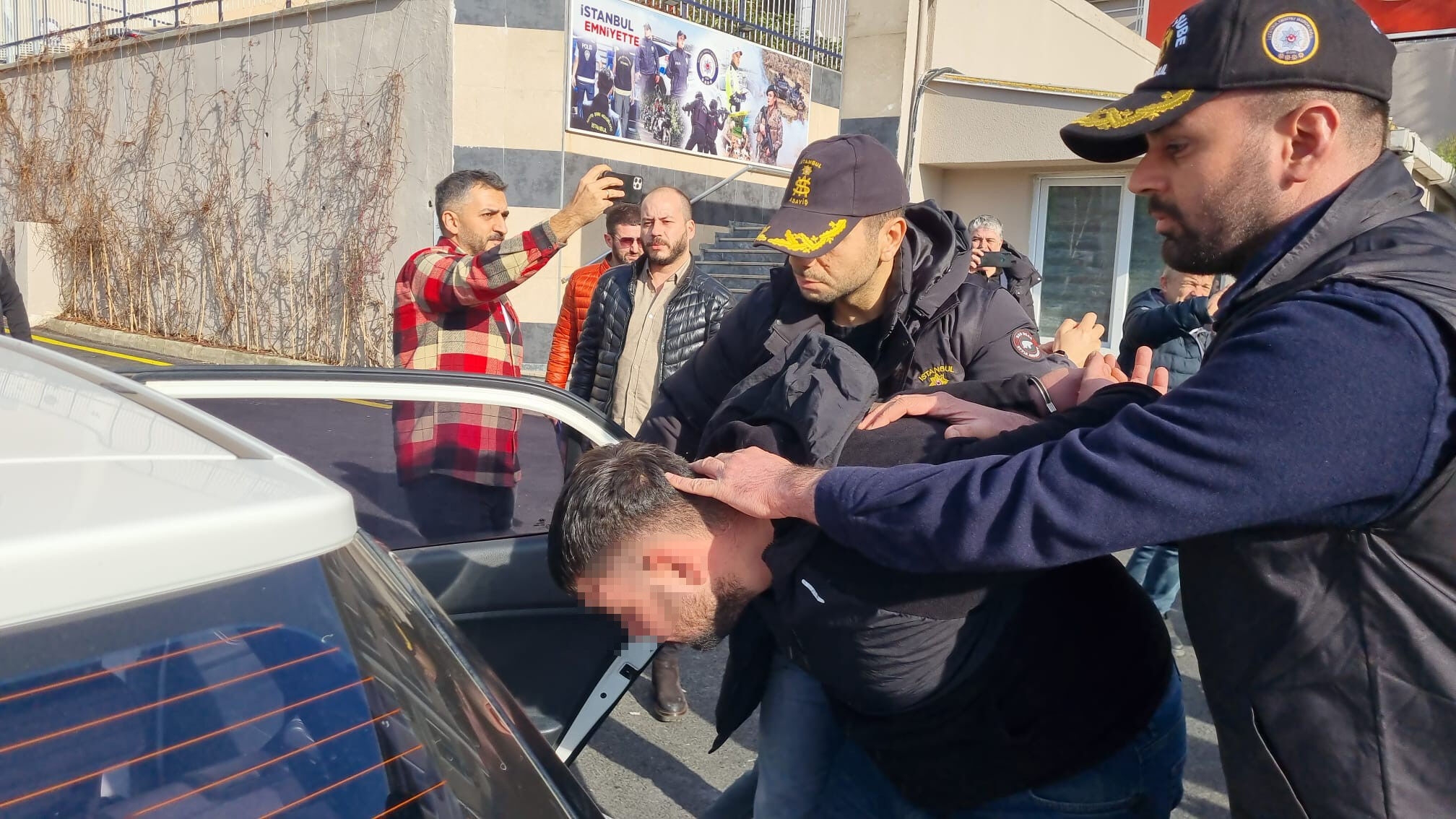 Hurdacıyı kaçırıp 12 milyon lira istemişlerdi! Filmleri aratmayan olayda yeni detay: Kanlı gömleğini... - 1. Resim